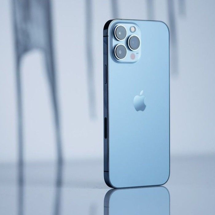 شوف قسط حتى 12 شهر بفائدة 0% ايفون 13 برو عملاق الهواتف الجديدة من أمازون السعودية