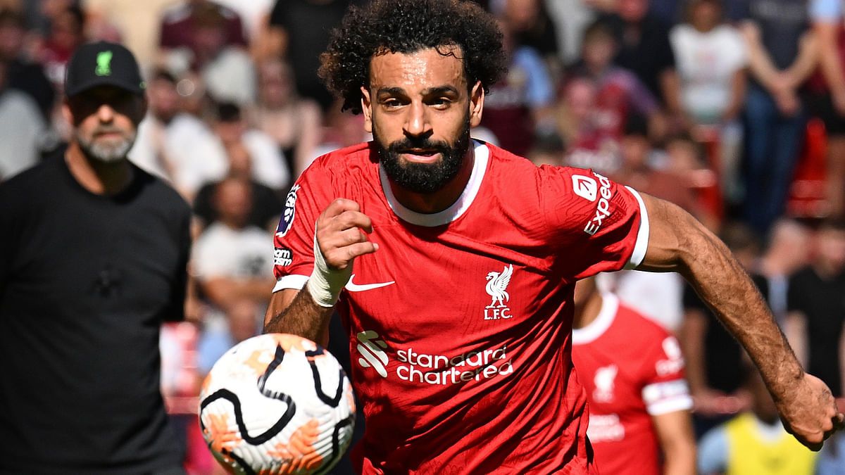 اجتماع أخير بين ممثلي الاتحاد ومسؤولي ليفربول لضم محمد صلاح