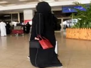 طلب غريب لفتاة سعودية فاجىء المأذون قبل الزواج .. لن تتوقع ماذا طلبت من العريس !