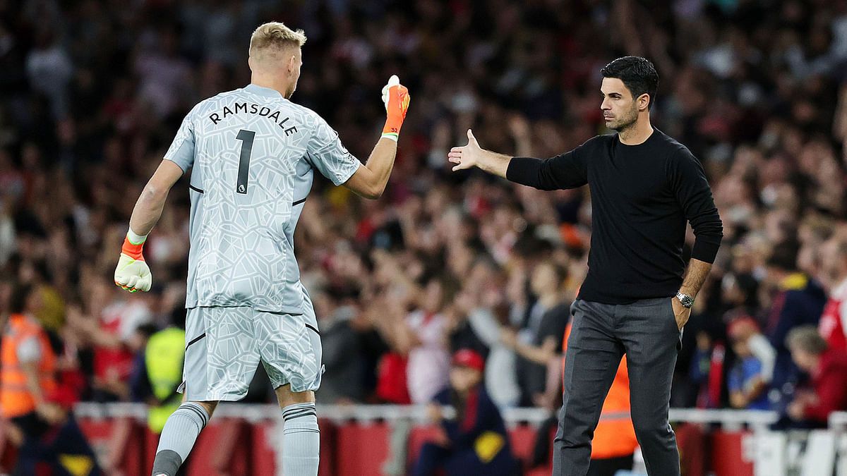 أرتيتا يوضح قراره المفاجئ باستبعاد رامسديل في مباراة آرسنال وإيفرتون