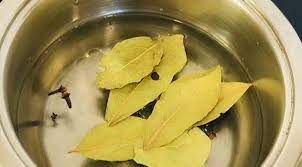 «العشبة المعجزة».. عشبة عبارة عن كنز في كل بيت قادر يرجعك 20 سنة لورا حتي لو عمرك فوق ال 60 .. ياريتني عرفتها من زمان!!؟