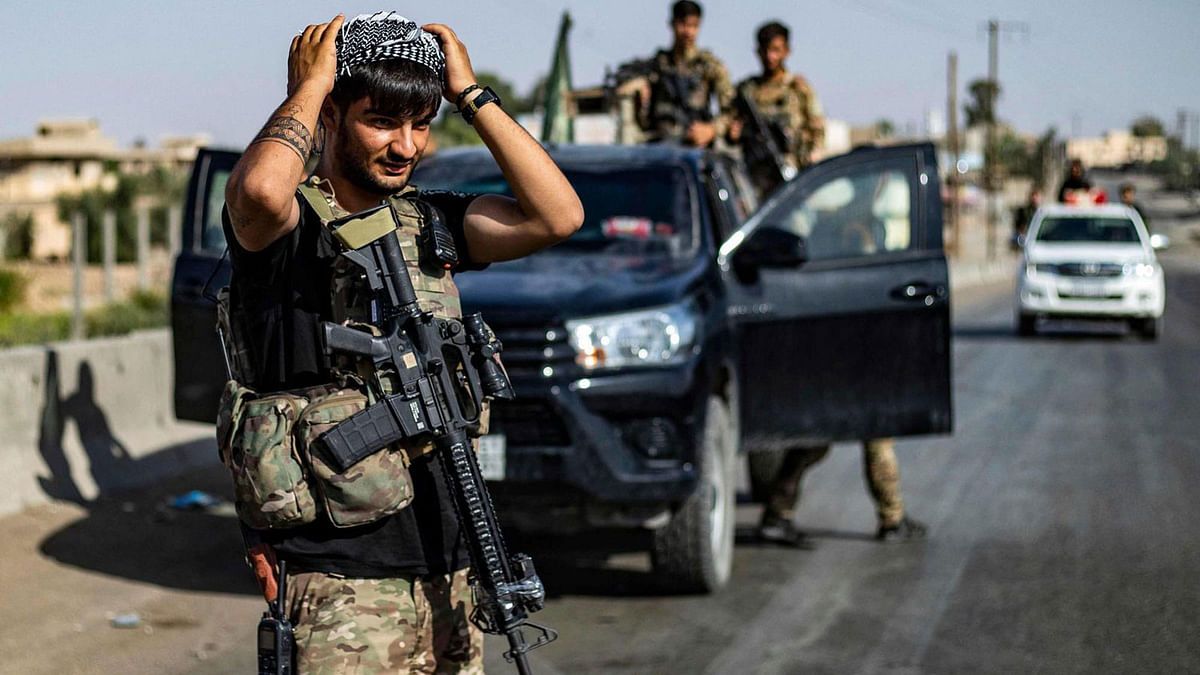 سوريا.. نفير عام وحظر تجول يخترقان هدوء دير الزور