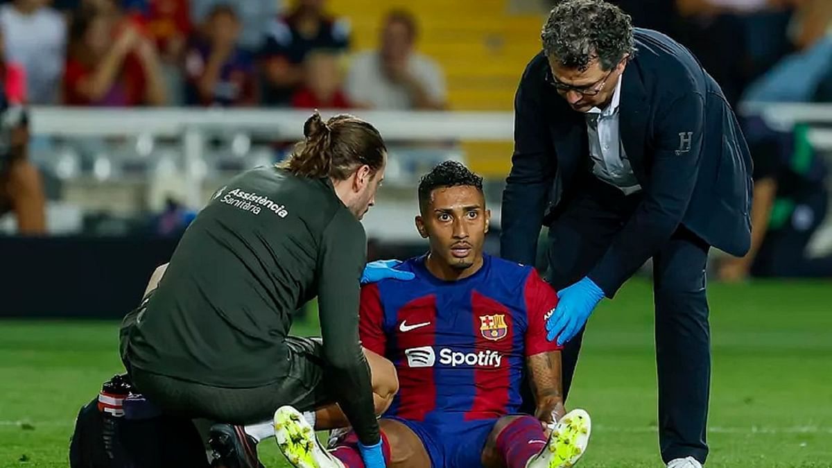 موقف رافينيا من المشاركة في الكلاسيكو ضد ريال مدريد