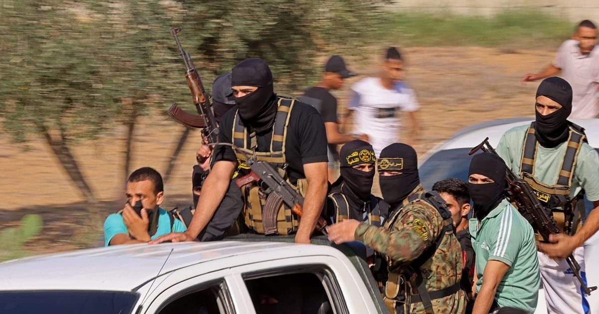 مقتل قائد إسرائيلي بتبادل إطلاق النار مع مسلح فلسطيني