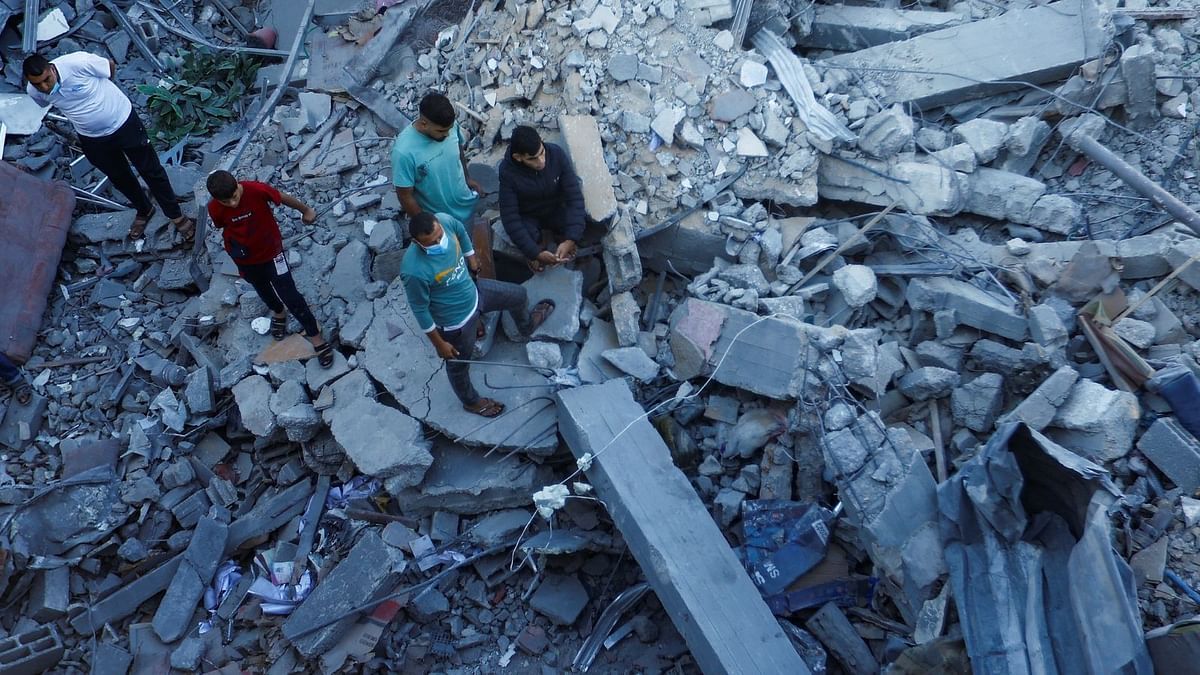 مصريون عالقون في غزة.. جمعتهم المحبة وفرقتهم الحرب