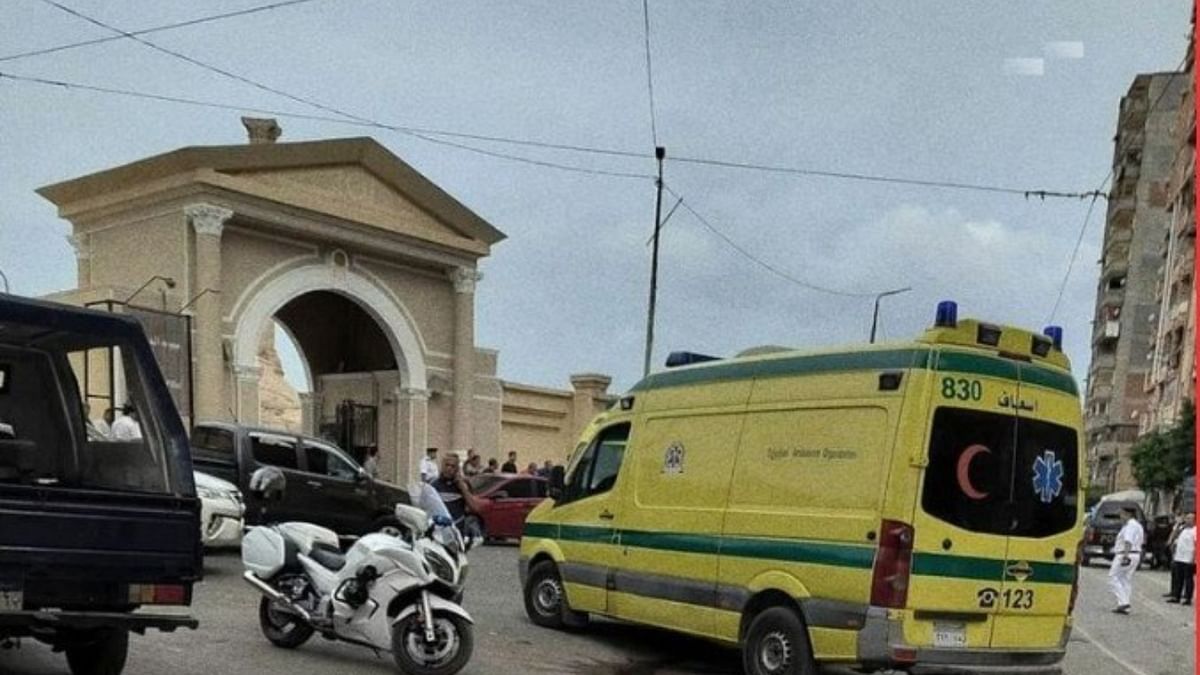 شظايا اشتباكات غزة تصيب السياحة المصرية