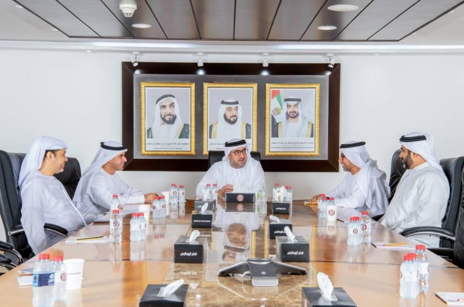 إدارة الجزيرة تناقش متطلبات المرحلة المقبلة