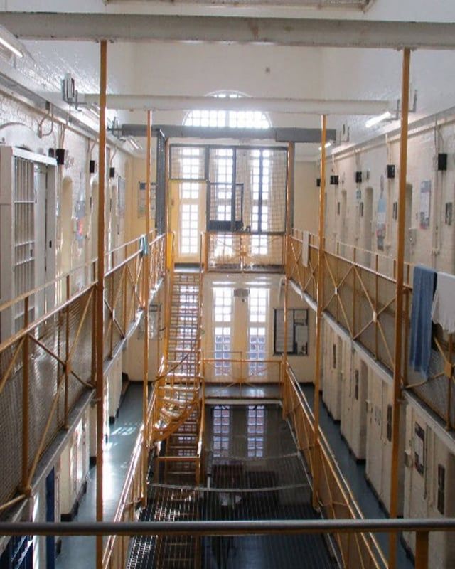 بريطانيا.. تحقيق سري لـ"التايمز" يكشف تفاصيل صادمة في سجن "بدفورد"