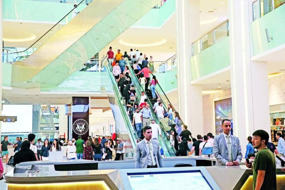 حملة التخفيضات الكبرى غداً في دبي.. و200 ألف درهم عيدية مراكز التسوق