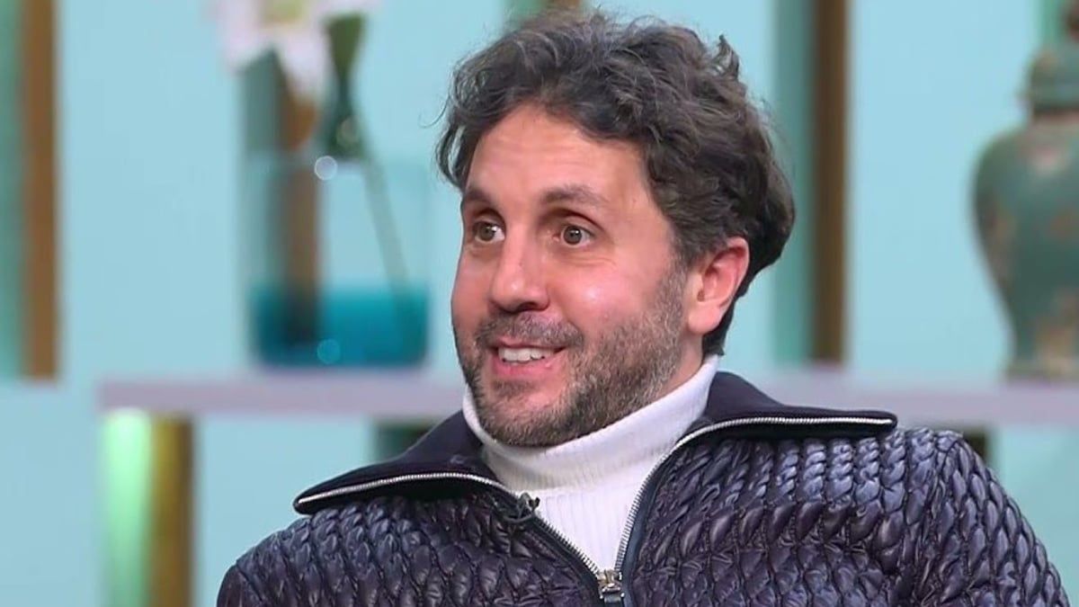 هشام ماجد يكشف حقيقة اقتباس "أشغال شقة" من عمل آخر