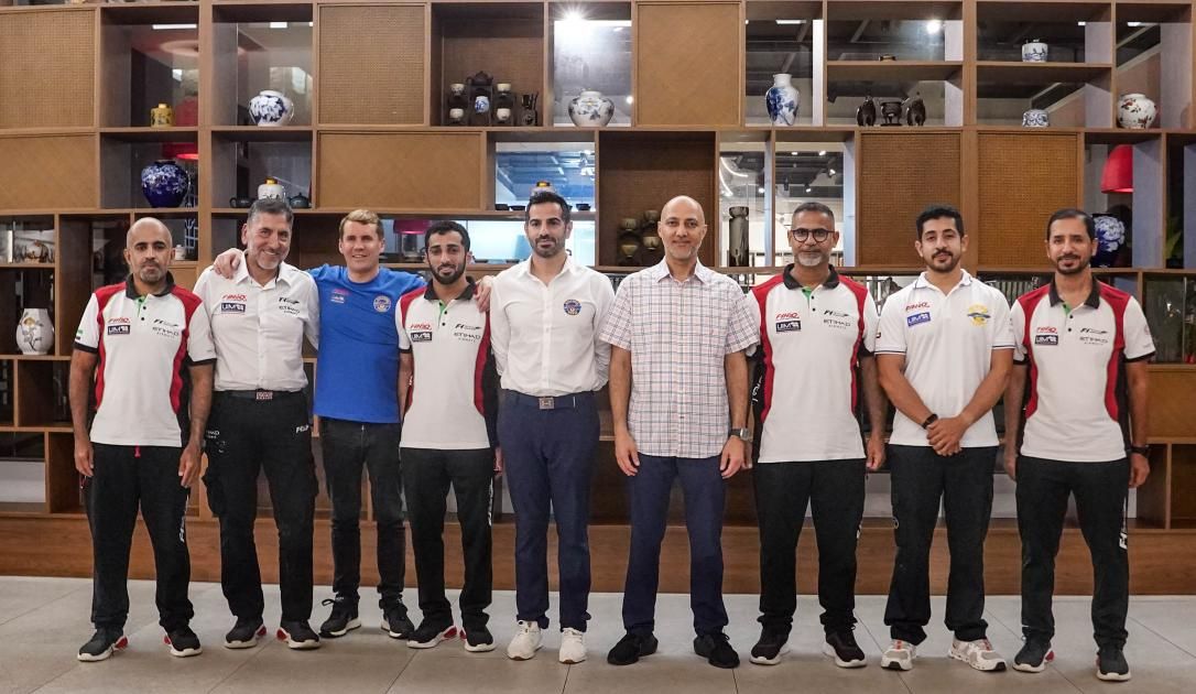 سفير الإمارات في فيتنام يؤازر الفرق المشاركة في «مونديال الفورمولا 1»