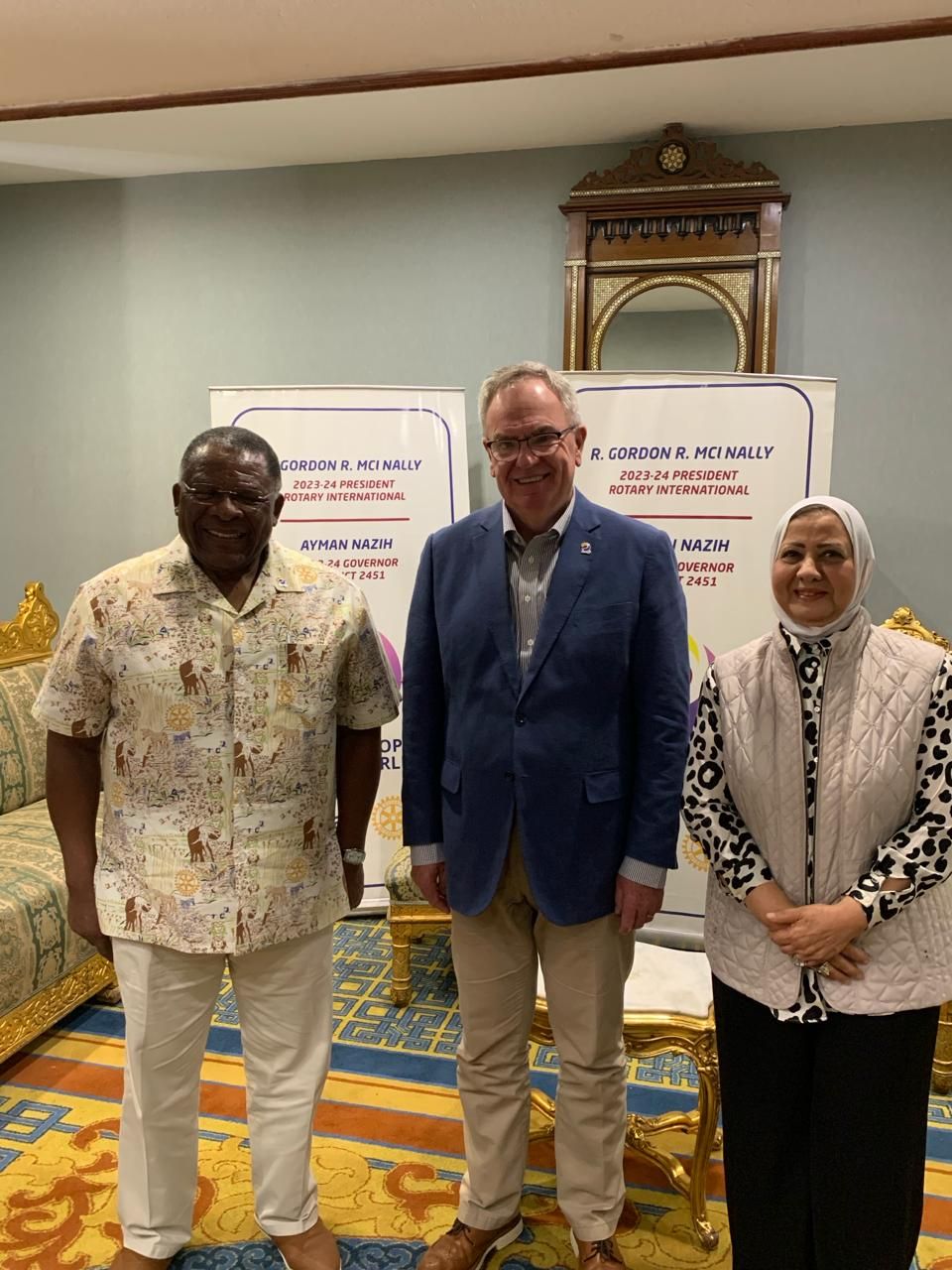 لتفقد المشروعات التنموية الكبيرة.. رئيس منظمة الروتاري الدولي يبدأ زيارته للقاهرة