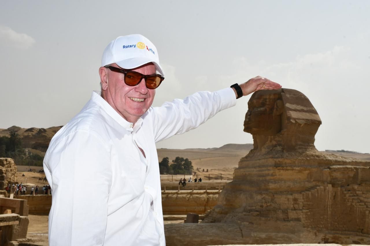 لتفقد المشروعات التنموية الكبيرة.. رئيس منظمة الروتاري الدولي يبدأ زيارته للقاهرة