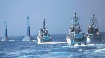 حاملة طائرات “ايزنهاور” تواصل عملياتها الهجومية في جنوب البحر الأحمر