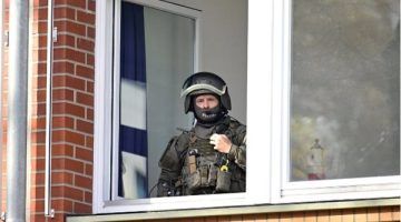 مقتل مسلح بسكين وإصابة شرطية في شمال ألمانيا