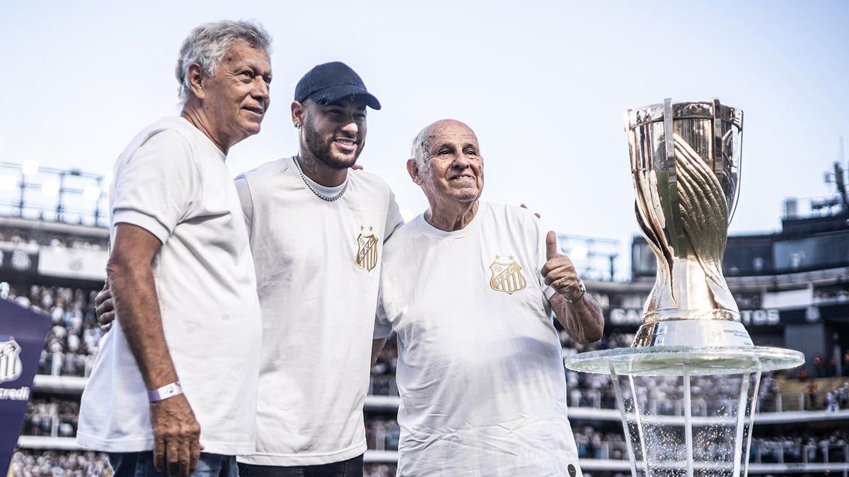 نيمار يحدد موعد رحيله عن الهلال وناديه الجديد