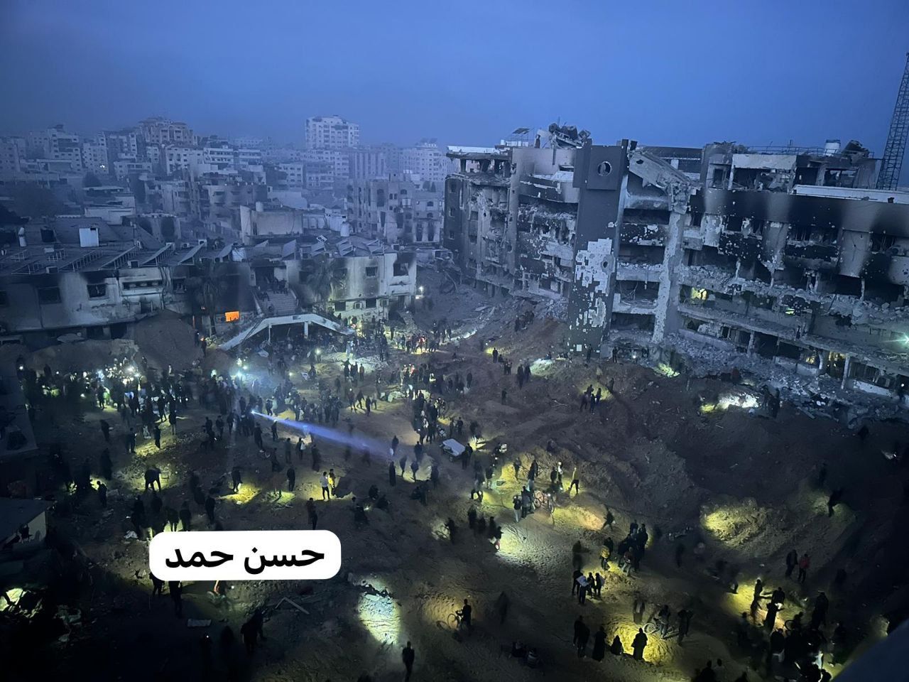 بعد انسحاب الاحتلال|تدمير كامل وجثث مدفونة في مجمع الشفاء بـ غزة |شاهد