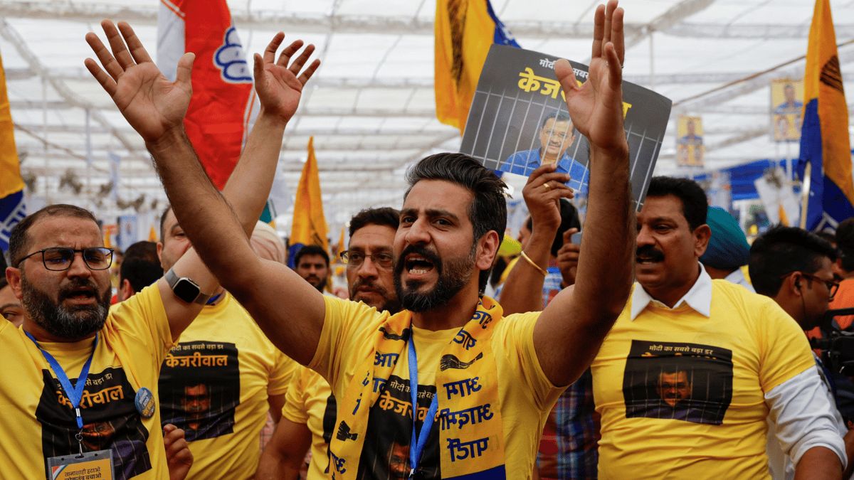 سجن معارض هندي بارز بتهم فساد وسط احتجاجات