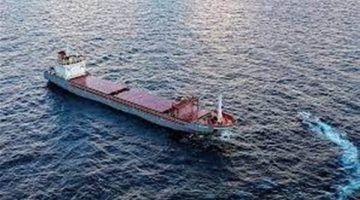 دمرنا زورقا مسيرا تابعا للحوثيين بالبحر الأحمر لحماية قواتنا