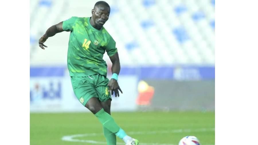 لاعب الشرطة العراقي يرفض ركلة جزاء احتسبت له