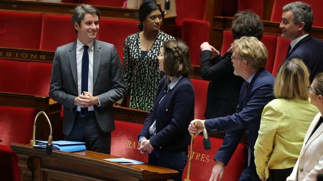 لمواجهة عجز الموازنة.. الحكومة الفرنسية تتجه لفرض ضرائب جديدة