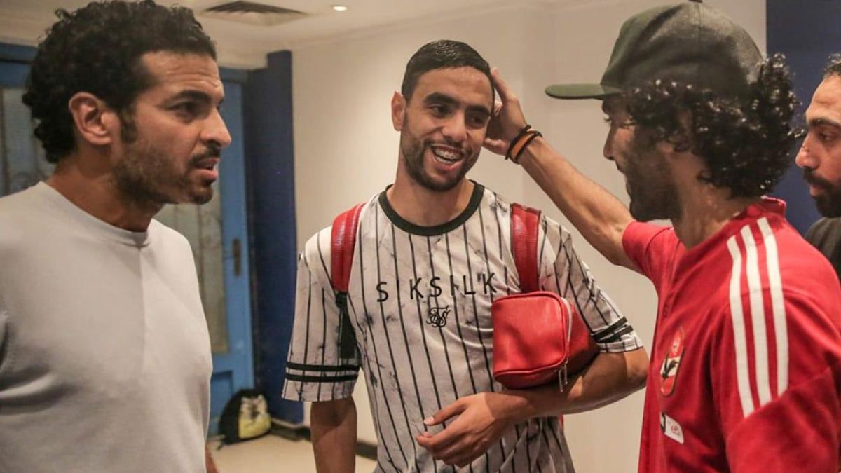 مفاجأة صادمة في أزمة حسين الشحات والشيبي (فيديو)