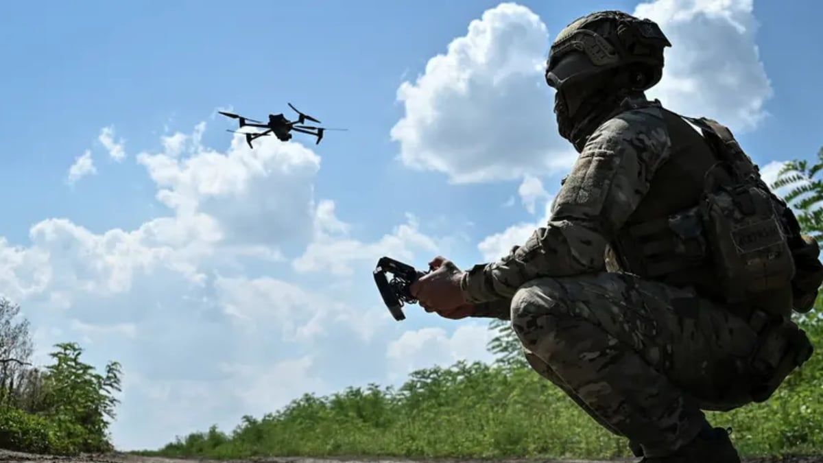 متقدما في أفدييفكا.. الجيش الروسي يعلن إسقاط 53 مسيّرة أوكرانية