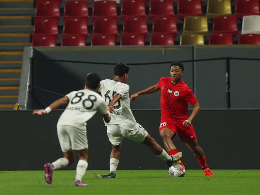 معاملة مواليد الدولة مثل اللاعبين المواطنين في التسجيل والمشاركة