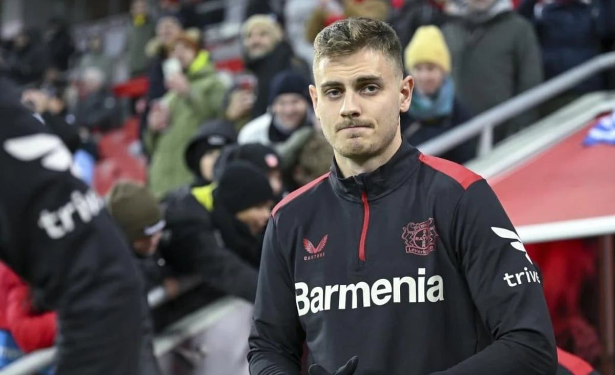 شعرت بخيبة أمل.. تصريح مفاجئ من لاعب ليفركوزن بعد بقاء تشابي ألونسو