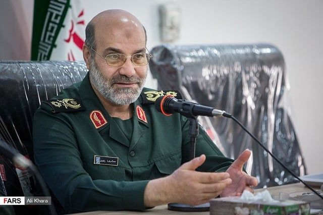 إيران تحقق في "تسريب مخابراتي" محتمل أدى لاغتيال زاهدي في دمشق