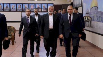 لبحث تطورات اتفاق وقف إطلاق النار.. وفد من حماس يتوجه غدا للقاهرة