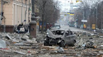 مقتل 2 وإصابة 7 في هجوم روسي على مدينة خاركيف