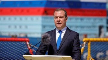 ماكرون من بينهم.. روسيا تتوعد مدفيديف والمنظمين الحقيقيين لهجوم موسكو