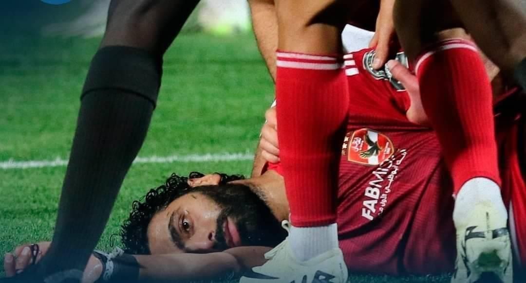 «شرخ في عظام الوجه».. تطورات حالة لاعب الأهلي المصري حسين الشحات