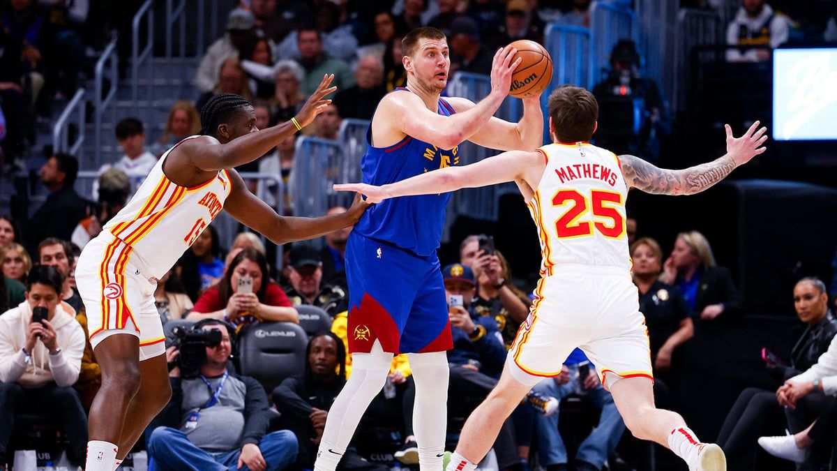 NBA.. ناغتس يهزم هوكس ويتصدر القسم الغربي بدوري السلة الأمريكي