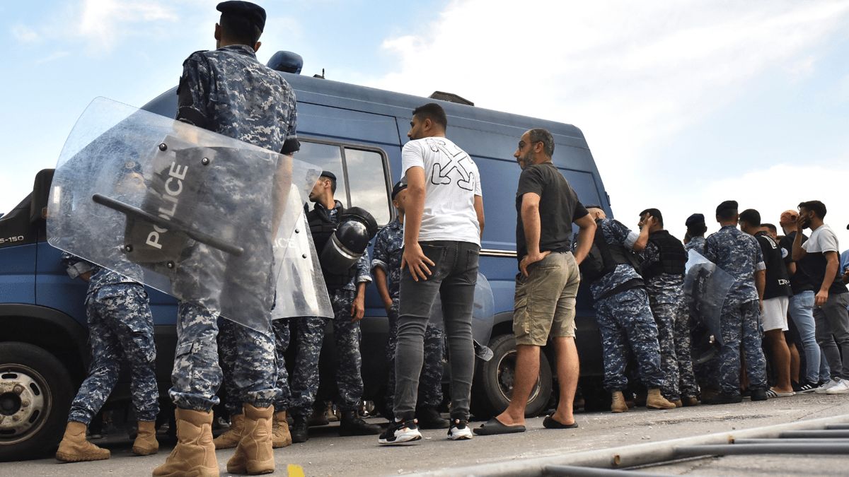 توتر في لبنان إثر مقتل باسكال سليمان.. وميقاتي يدعو لضبط النفس