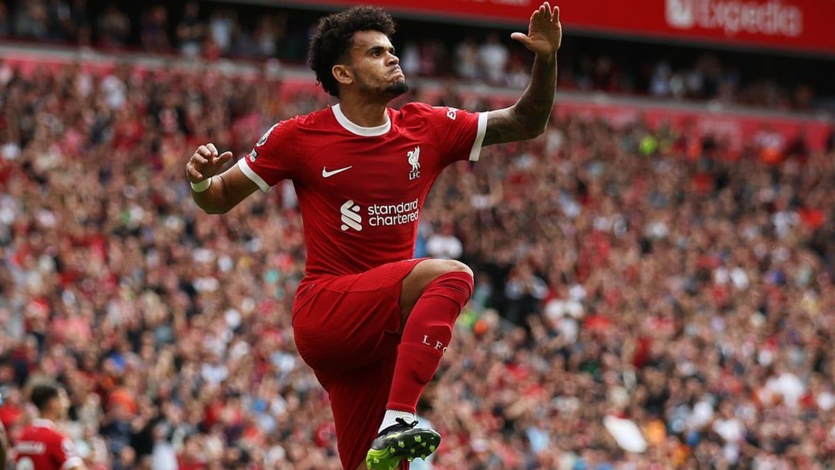 نجم ليفربول يصدم ناديه ويمهد للرحيل