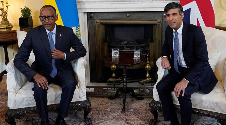 بريطانيا ورواندا تتطلعان لبدء رحلات ترحيل المهاجرين «خلال الربيع»