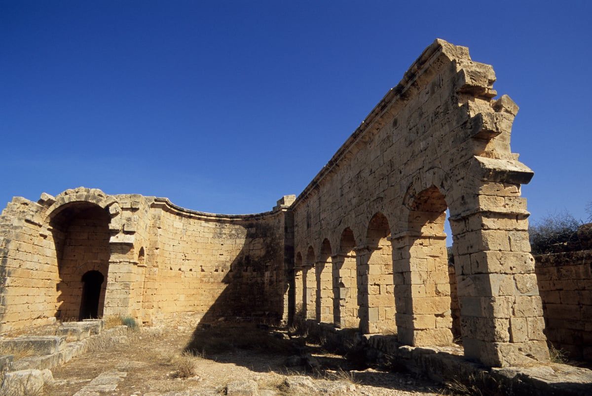 طلميثة الليبية.. الإمبراطور العاشق يمنح المكان سرَّ الخلود (فيديو إرم)