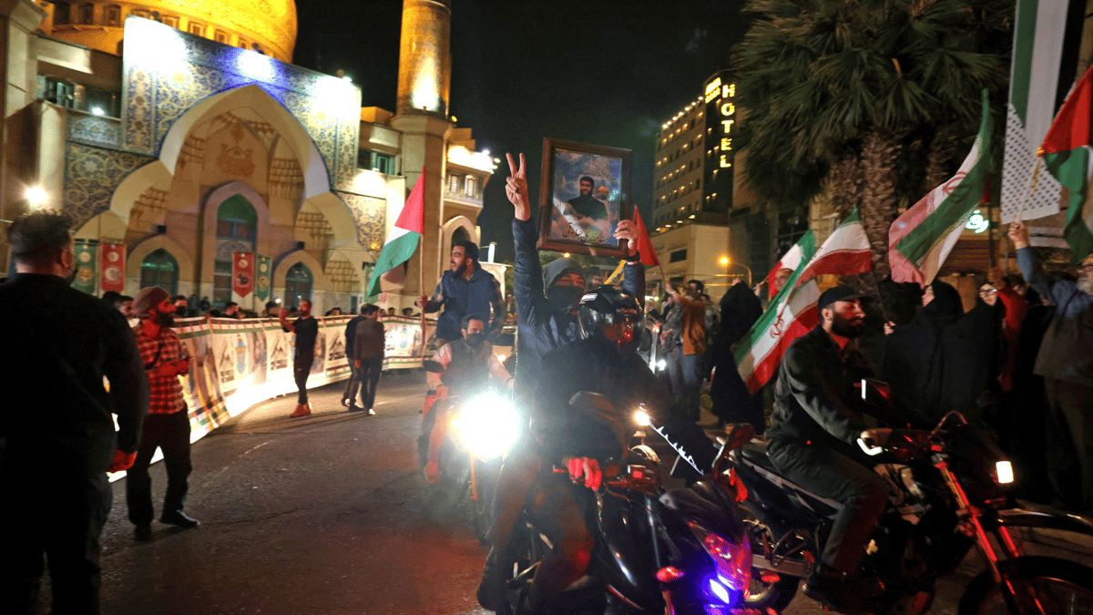 إجراءات عقابية بريطانية وألمانية محتملة ضد إيران بعد استهداف إسرائيل