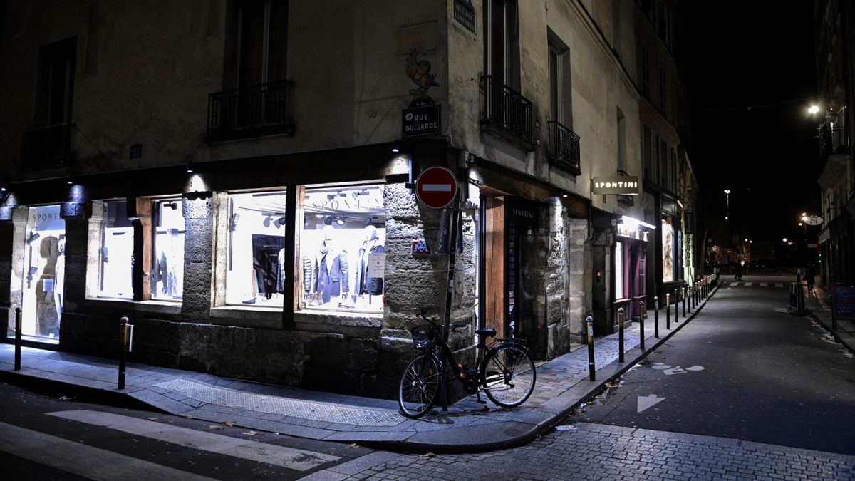 قانون لتسمية الشوارع يربك مئات الآلاف من الفرنسيين