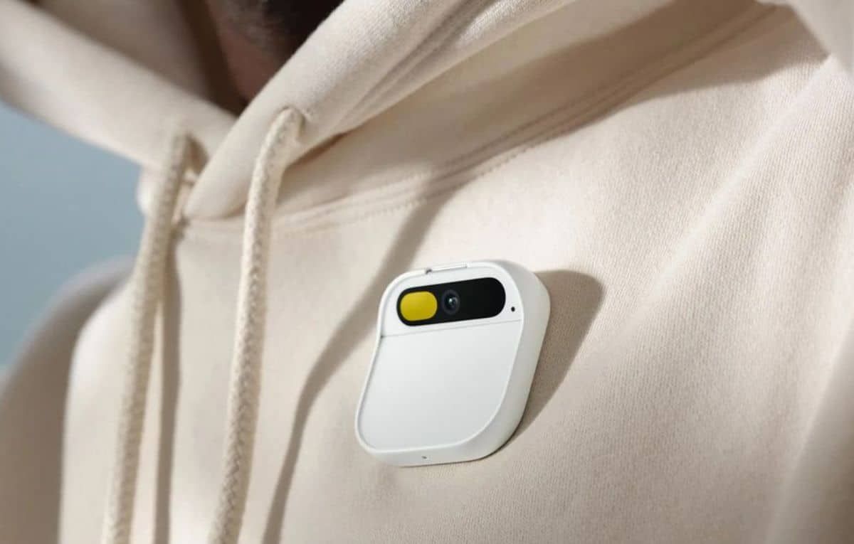 أهم الأمور التي تنبغي معرفتها عن جهاز Humane AI Pin قبل الشراء - موقع الخليج الان