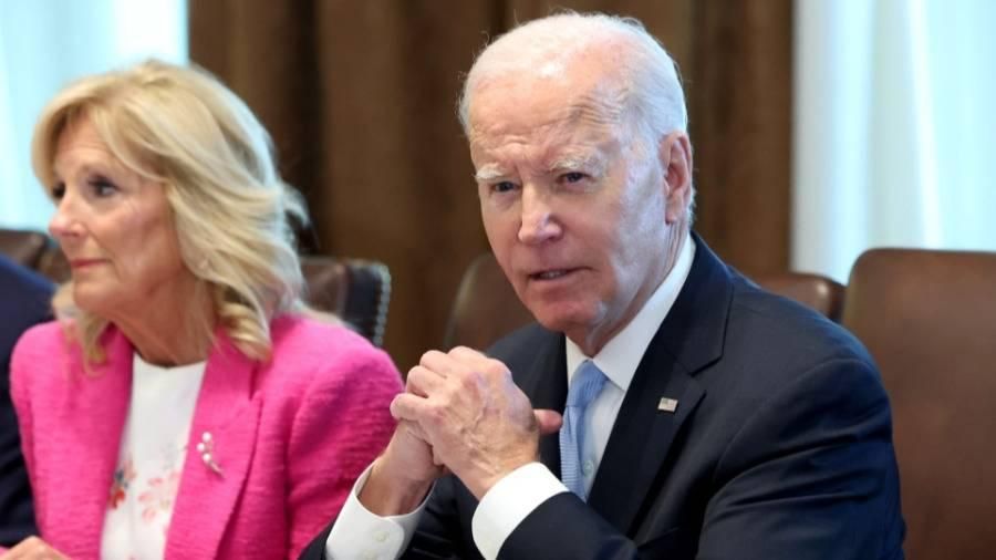 في تقليد كسره ترامب.. بايدن وزوجته ينشران إقرارهما الضريبي