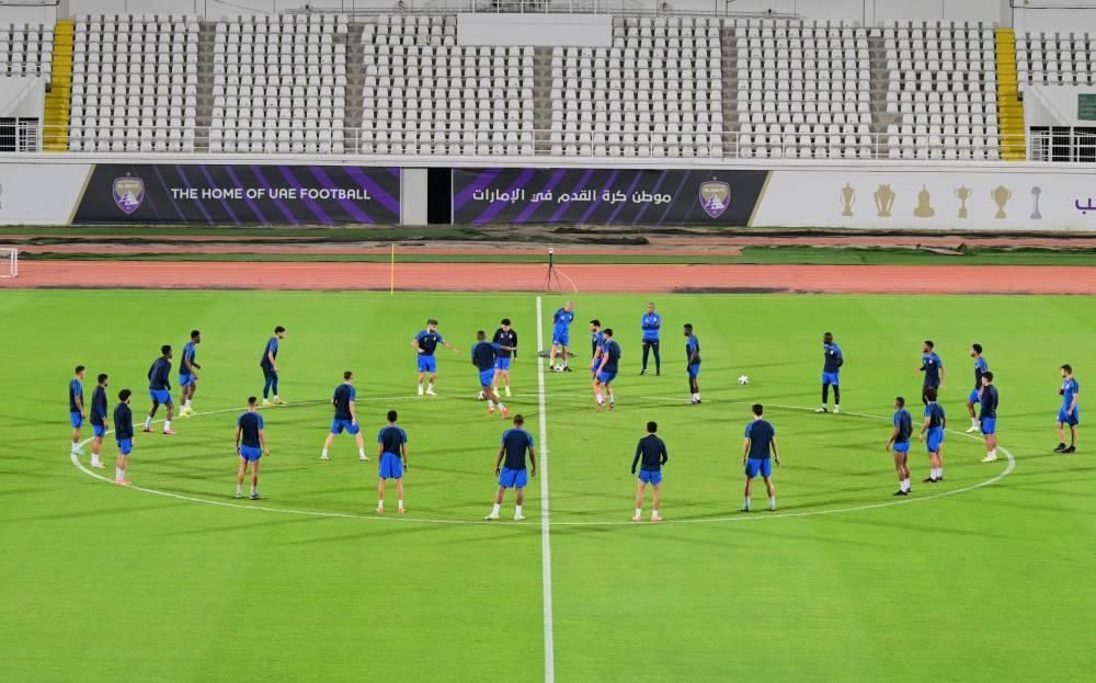 أجواء حارة في القمة الآسيوية بين العين والهلال