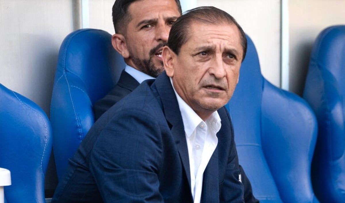 فاسكو دا غاما البرازيلي يعتذر بعد تصريحات مدربه المسيئة للمرأة