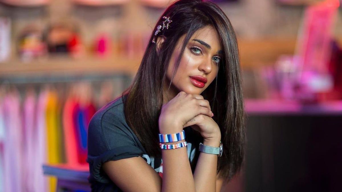 بعد تصريحاته الأخيرة.. ليالي دهراب ترد على مؤلف مسرحية "صنع في الكويت"