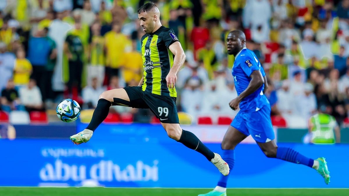 الاتحاد يتلقّى صدمة بشأن مباراة الهلال المصيرية