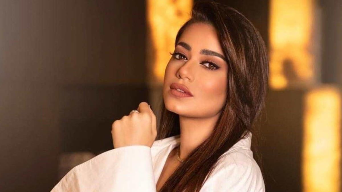 رحمة رياض لـ"الخليج 365": أهتم بطفلتي حاليا.. وارتباطاتي الفنية مؤجلة