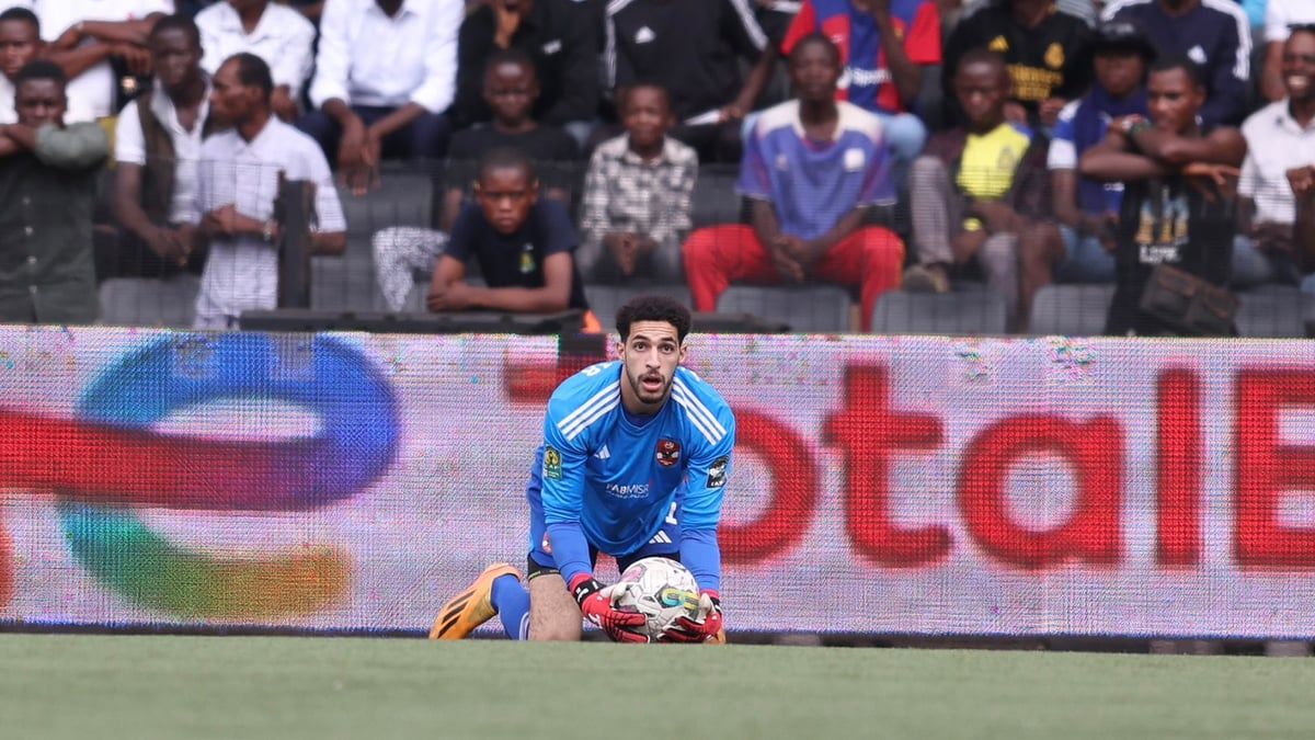 مصطفى شوبير ينقذ الأهلي المصري (فيديو)