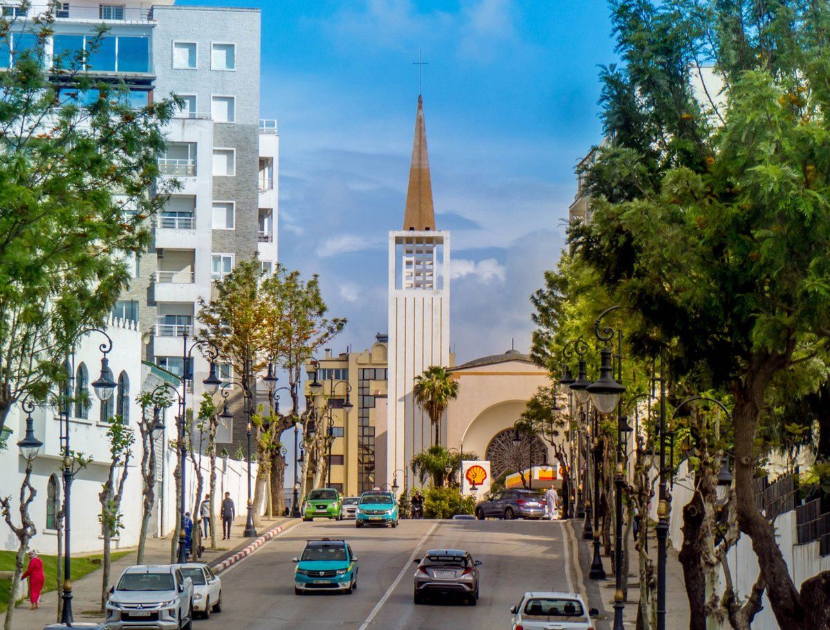 فيلم "فرنسا الحرة" يحوّل طنجة المغربية إلى مدينة جزائرية (صور)